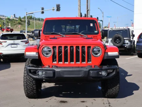 Photos of 2021 Jeep Gladiator Rubicon for sale in Kansas City, MO at Jay Wolfe Honda