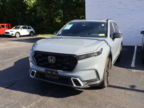 Another view of 2024 Honda CR-V Hybrid Sport Touring for sale in Kansas City, MO at Jay Wolfe Honda
