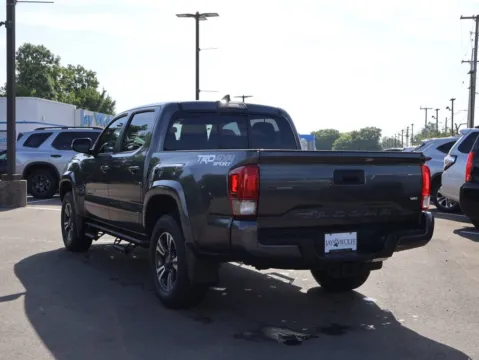 More photos of 2016 Toyota Tacoma TRD Sport at Jay Wolfe Honda, MO