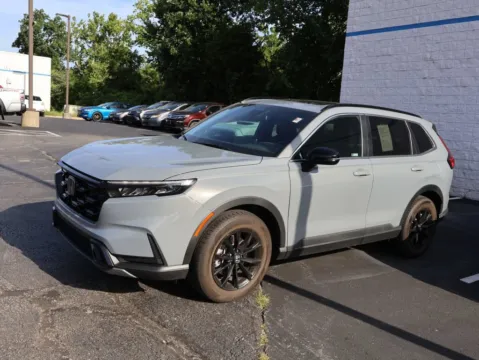 More photos of 2023 Honda CR-V Hybrid Sport at Jay Wolfe Honda, MO