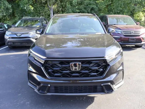 Photos of 2023 Honda CR-V Hybrid Sport for sale in Kansas City, MO at Jay Wolfe Honda