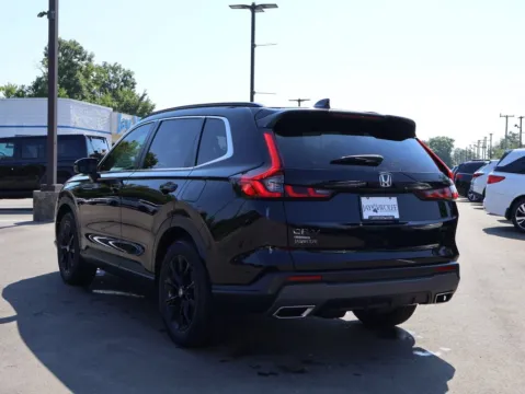 More photos of 2023 Honda CR-V Hybrid Sport at Jay Wolfe Honda, MO