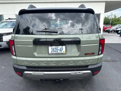 More photos of 2026 Honda Passport TrailSport Elite Blackout at Jay Wolfe Honda, MO