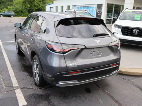 More photos of 2024 Honda HR-V EX-L at Jay Wolfe Honda, MO