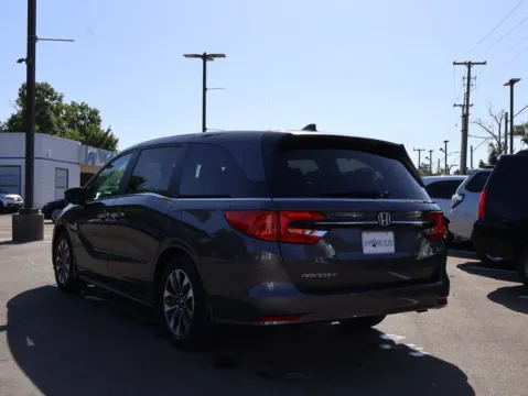 More photos of 2024 Honda Odyssey EX-L at Jay Wolfe Honda, MO