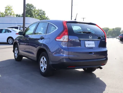 More photos of 2013 Honda CR-V LX at Jay Wolfe Honda, MO