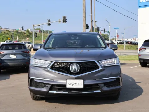 Photos of 2020 Acura MDX w/Technology Pkg for sale in Kansas City, MO at Jay Wolfe Honda