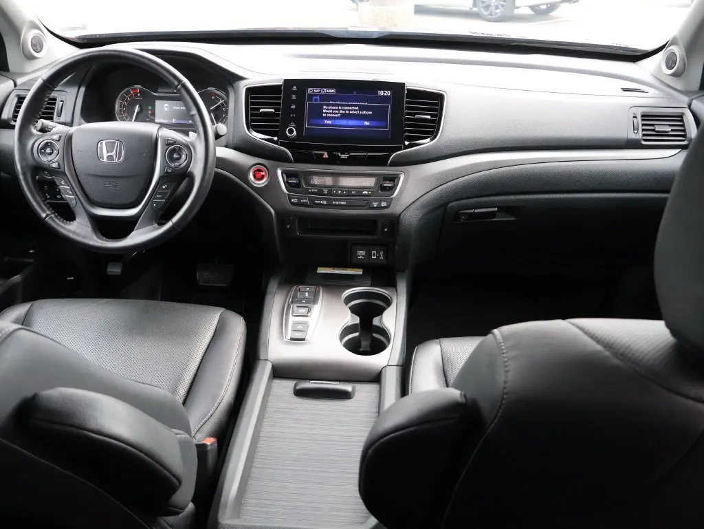 Honda Ridgeline photo 13