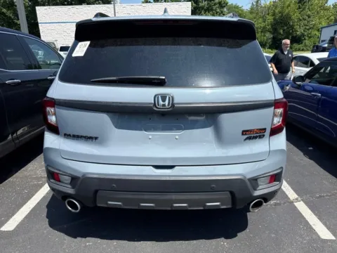 More photos of 2023 Honda Passport TrailSport at Jay Wolfe Honda, MO