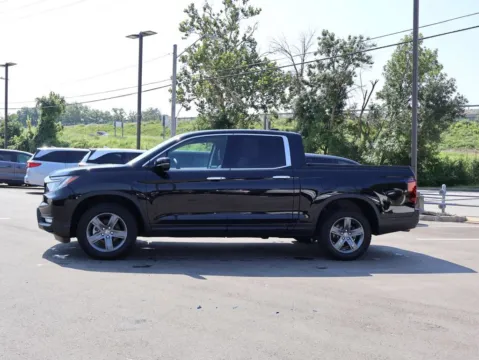 More photos of 2023 Honda Ridgeline RTL-E at Jay Wolfe Honda, MO