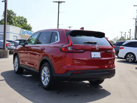 More photos of 2024 Honda CR-V EX-L at Jay Wolfe Honda, MO