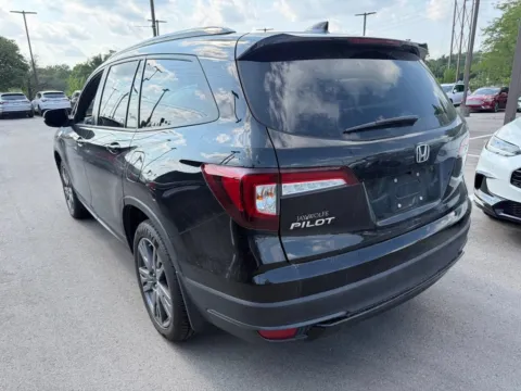 More photos of 2022 Honda Pilot Sport at Jay Wolfe Honda, MO