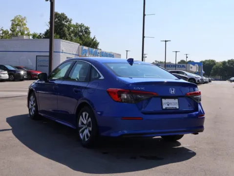 More photos of 2023 Honda Civic Sedan LX at Jay Wolfe Honda, MO