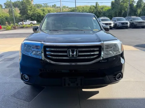 Photos of 2015 Honda Pilot EX-L for sale in Kansas City, MO at Jay Wolfe Honda