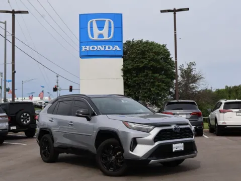 Silver 2022 Toyota RAV4 Hybrid XSE for sale in Kansas City, MO
