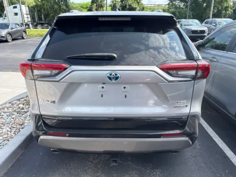 More photos of 2022 Toyota RAV4 Hybrid XSE at Jay Wolfe Honda, MO