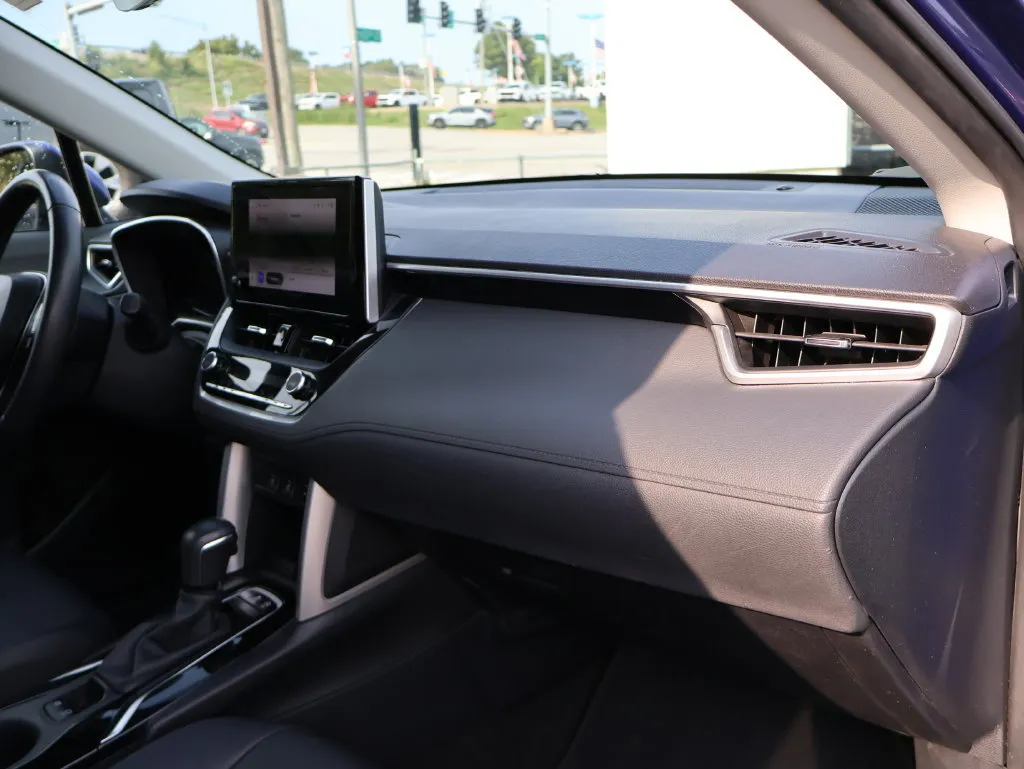 Toyota Corolla Cross photo 9