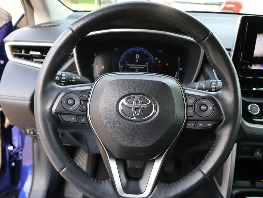 Toyota Corolla Cross photo 28