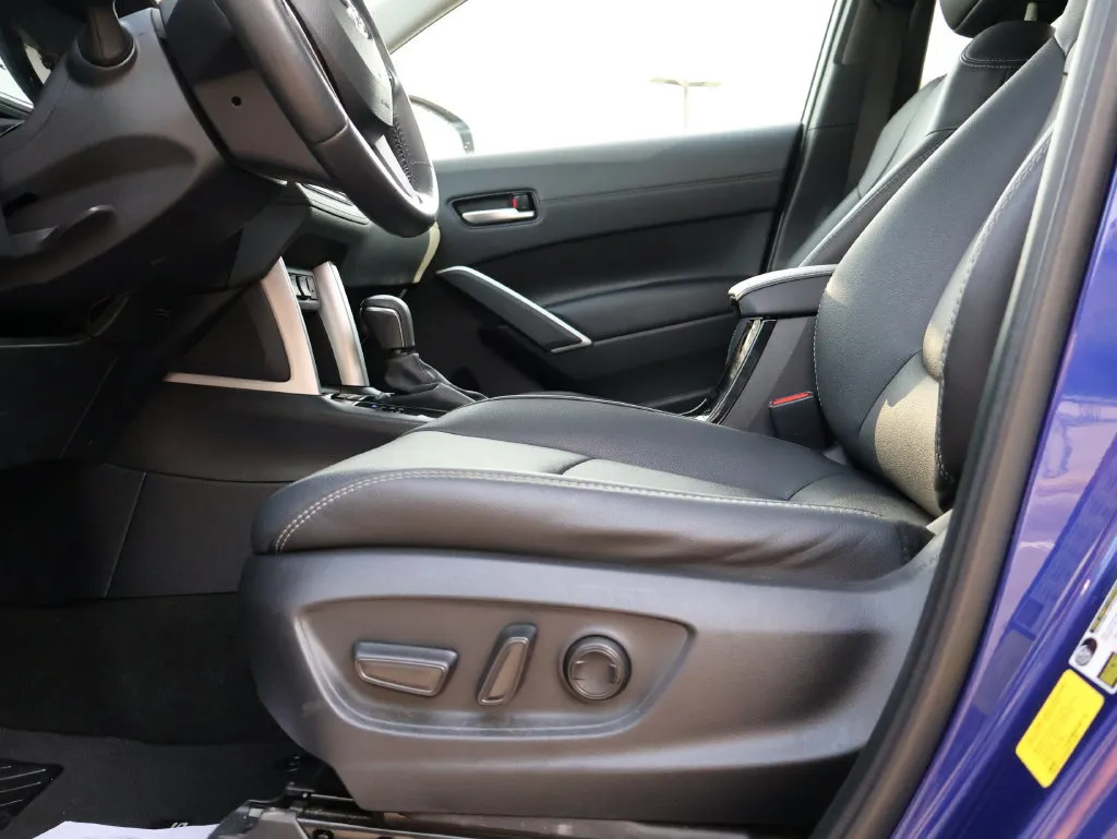 Toyota Corolla Cross photo 31