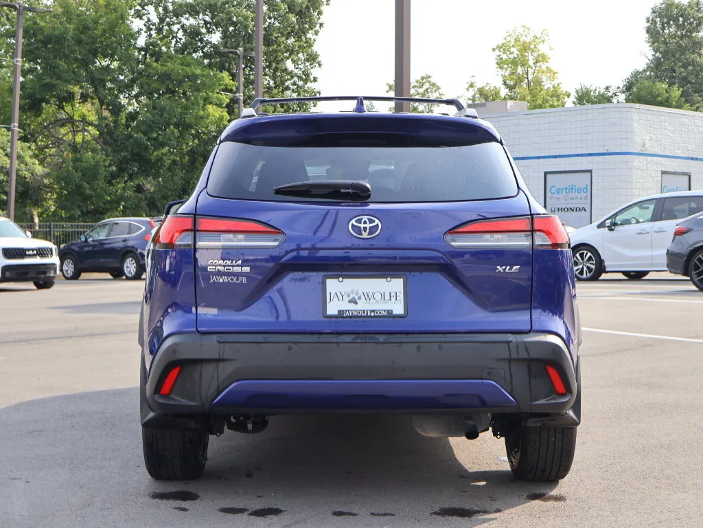 Toyota Corolla Cross photo 6