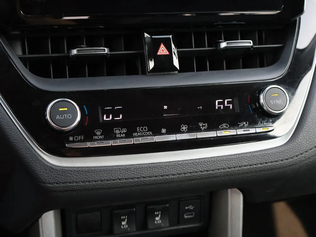 Toyota Corolla Cross photo 22