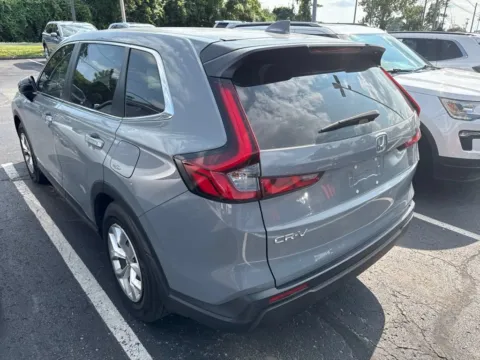 More photos of 2024 Honda CR-V LX at Jay Wolfe Honda, MO