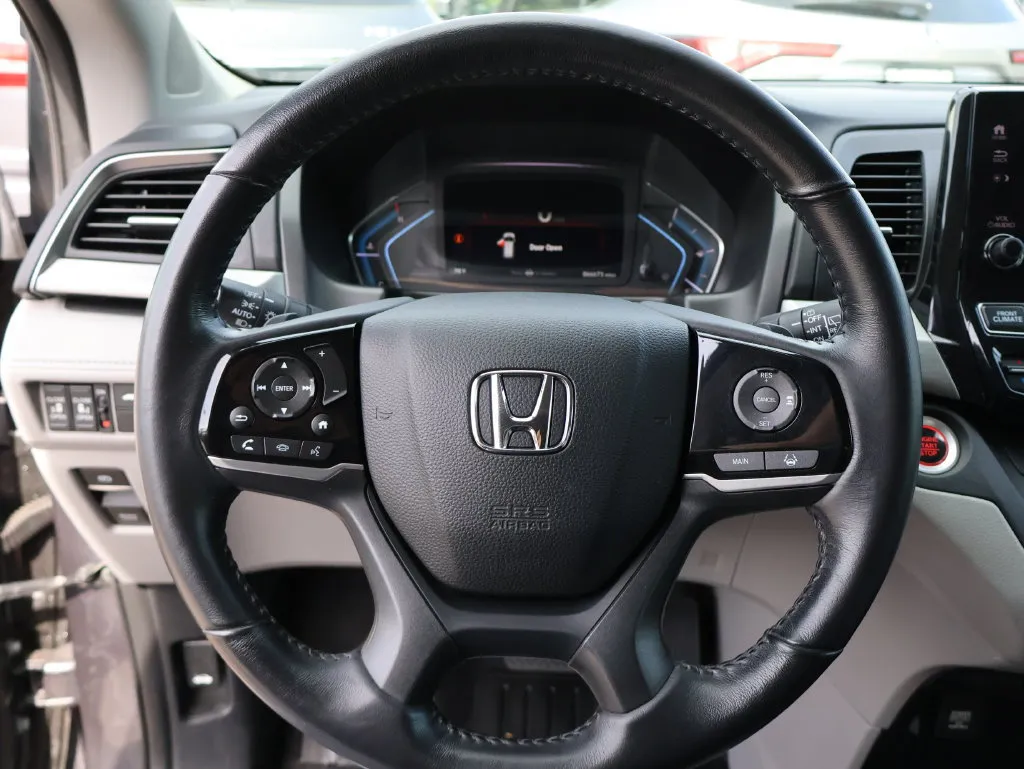 Honda Odyssey photo 29