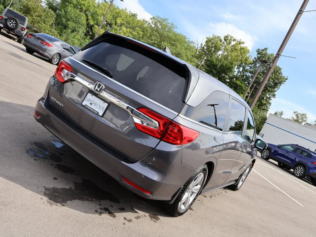Honda Odyssey photo 7
