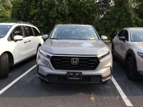 Photos of 2024 Honda CR-V EX for sale in Kansas City, MO at Jay Wolfe Honda