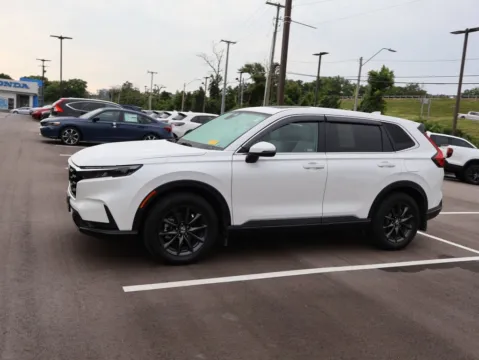 More photos of 2026 Honda CR-V EX-L at Jay Wolfe Honda, MO