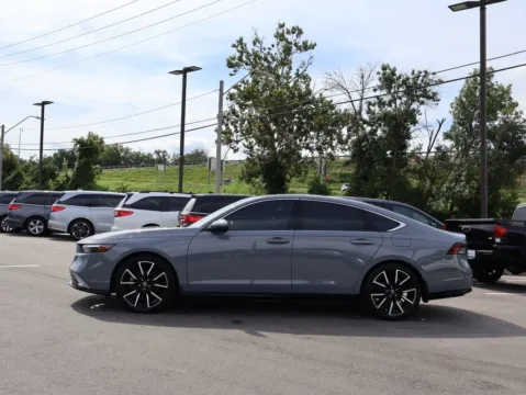 More photos of 2023 Honda Accord Hybrid Touring at Jay Wolfe Honda, MO