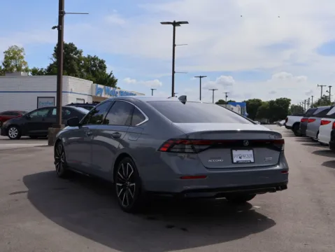 More photos of 2023 Honda Accord Hybrid Touring at Jay Wolfe Honda, MO