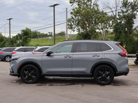 More photos of 2024 Honda CR-V Hybrid Sport Touring at Jay Wolfe Honda, MO