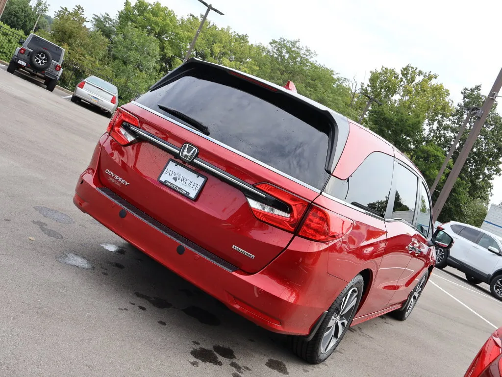 Honda Odyssey photo 7