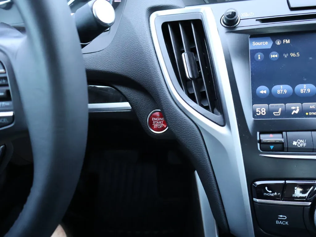 Acura TLX photo 25