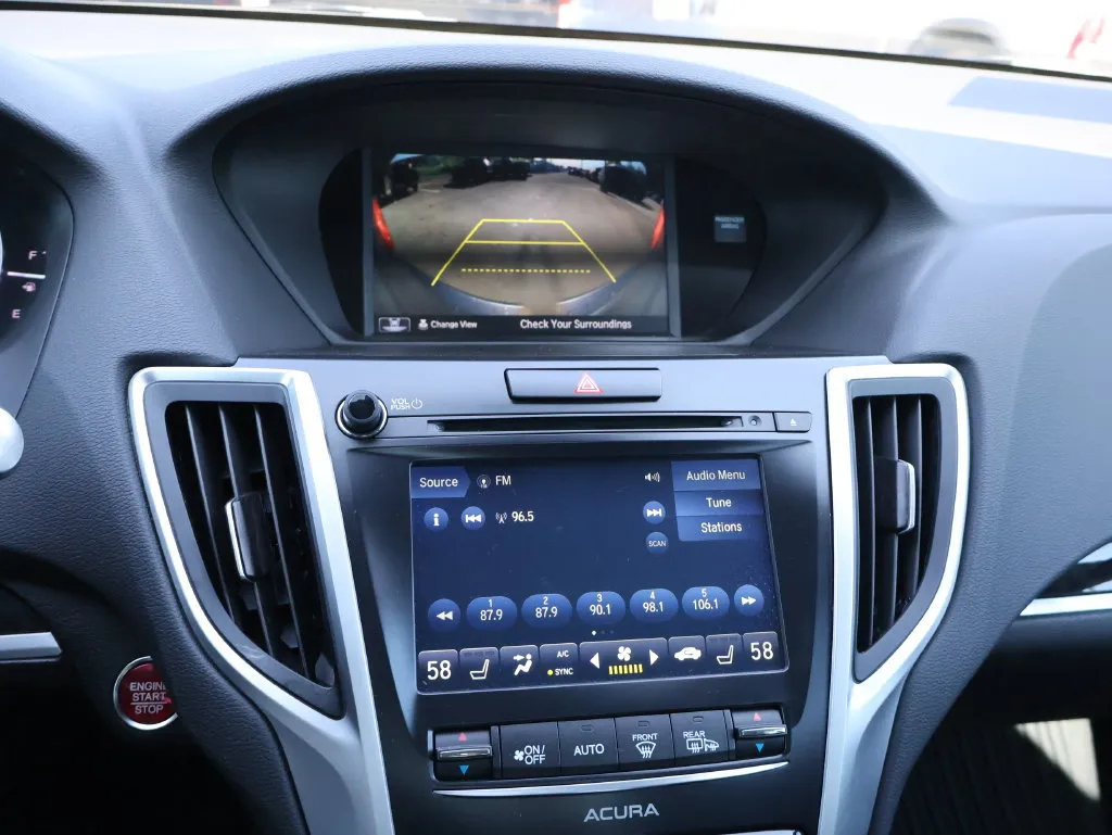 Acura TLX photo 20