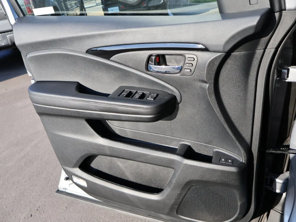 Honda Pilot photo 34