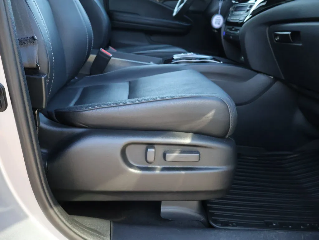 Honda Pilot photo 10