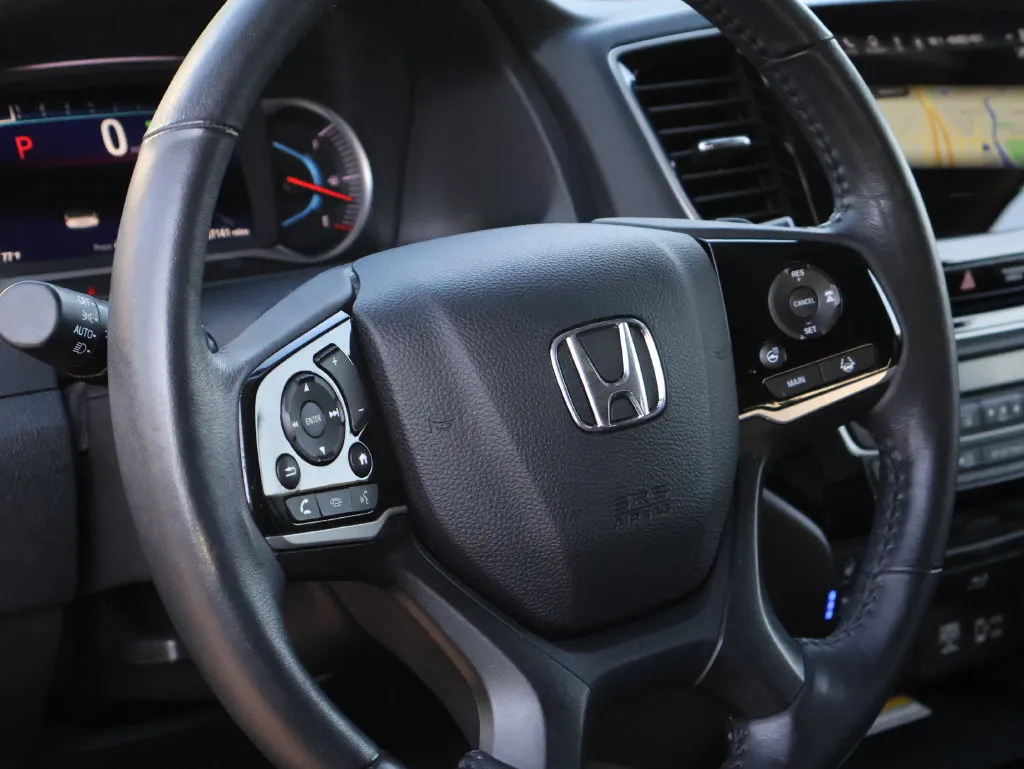 Honda Pilot photo 20