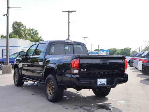More photos of 2023 Toyota Tacoma SR at Jay Wolfe Honda, MO