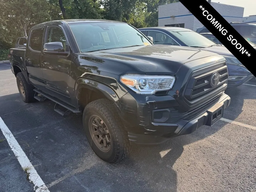 Black 2023 Toyota Tacoma SR for sale in Kansas City, MO