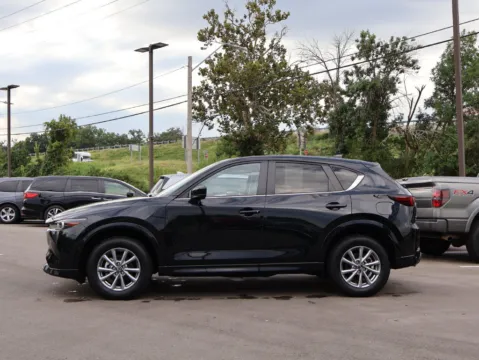More photos of 2025 Mazda CX-5 2.5 S Preferred Package at Jay Wolfe Honda, MO