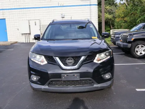 Photos of 2015 Nissan Rogue SL for sale in Kansas City, MO at Jay Wolfe Honda
