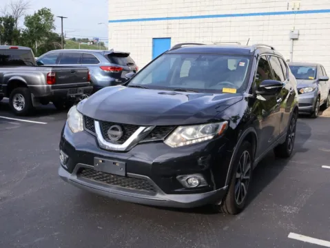 Another view of 2015 Nissan Rogue SL for sale in Kansas City, MO at Jay Wolfe Honda