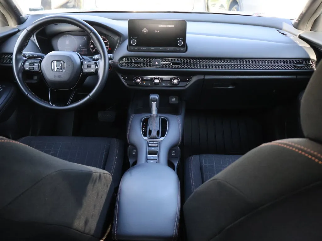 Honda HR-V photo 13