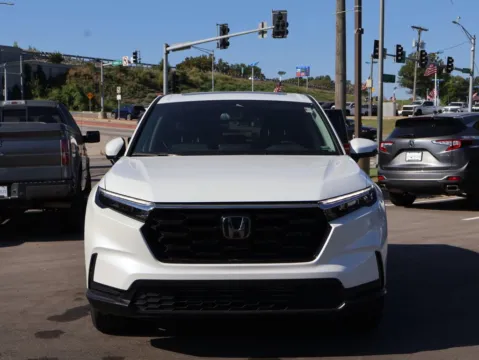 Photos of 2024 Honda CR-V EX for sale in Kansas City, MO at Jay Wolfe Honda