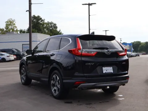 More photos of 2018 Honda CR-V EX-L at Jay Wolfe Honda, MO