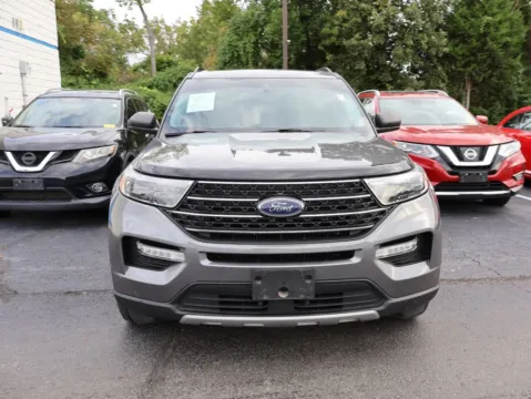 Photos of 2021 Ford Explorer XLT for sale in Kansas City, MO at Jay Wolfe Honda