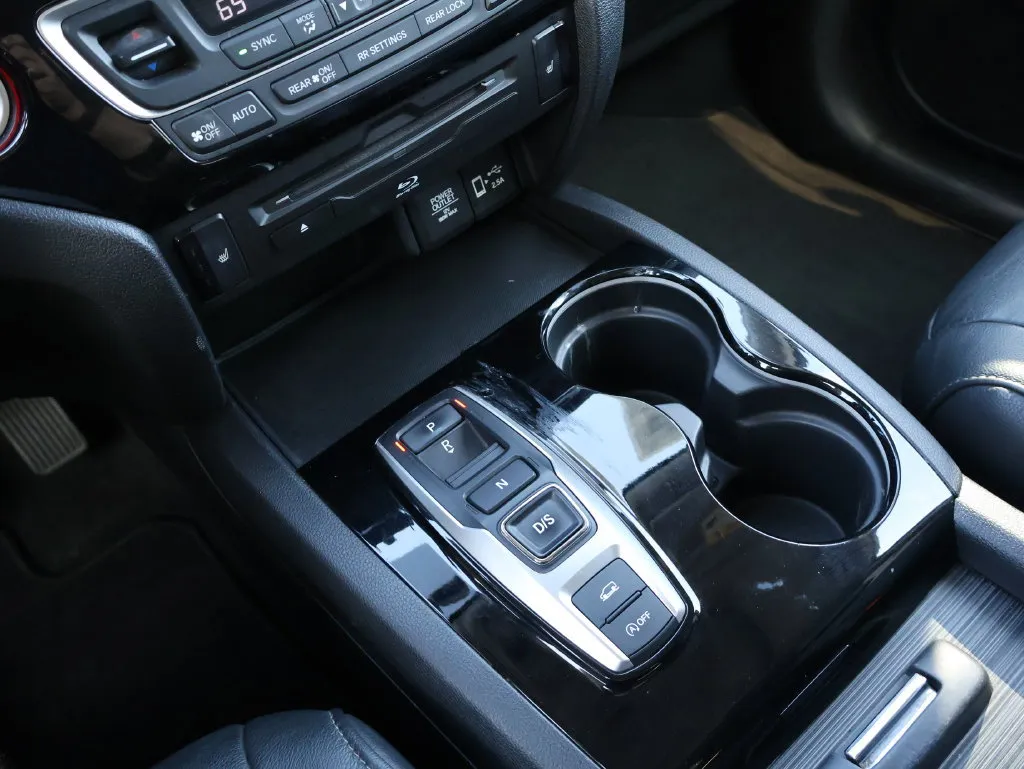 Honda Pilot photo 25