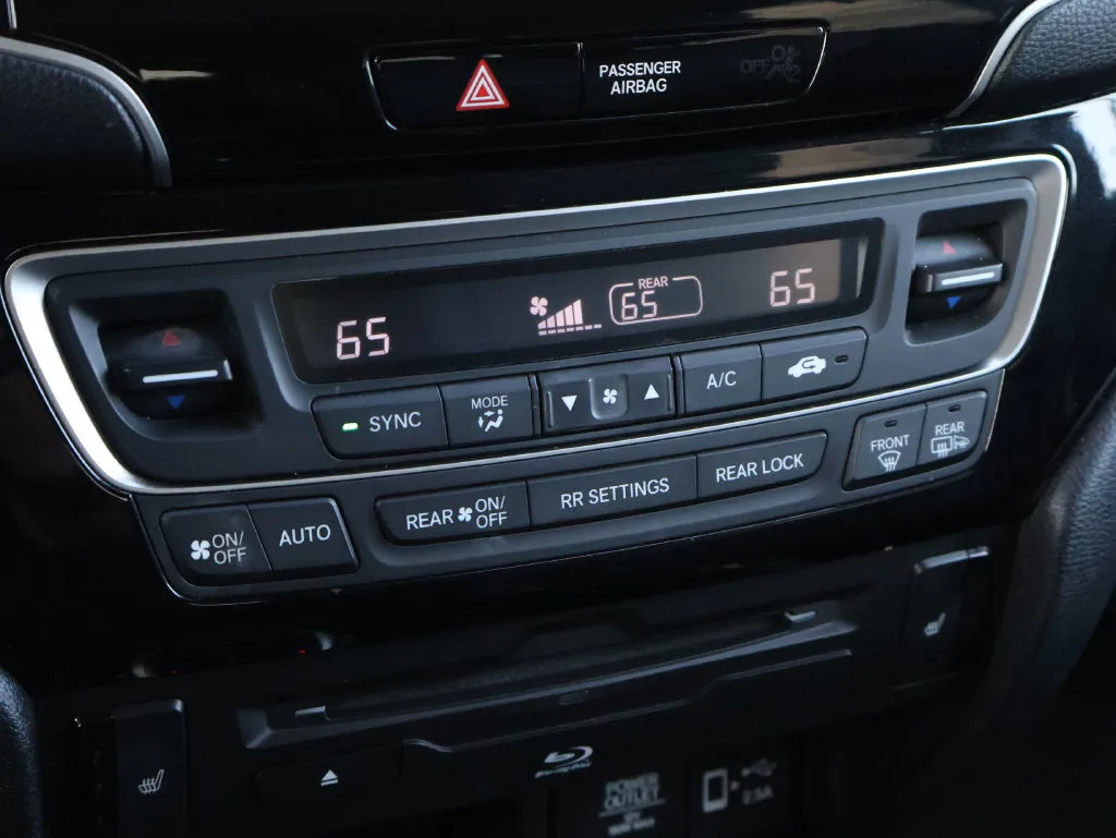 Honda Pilot photo 24